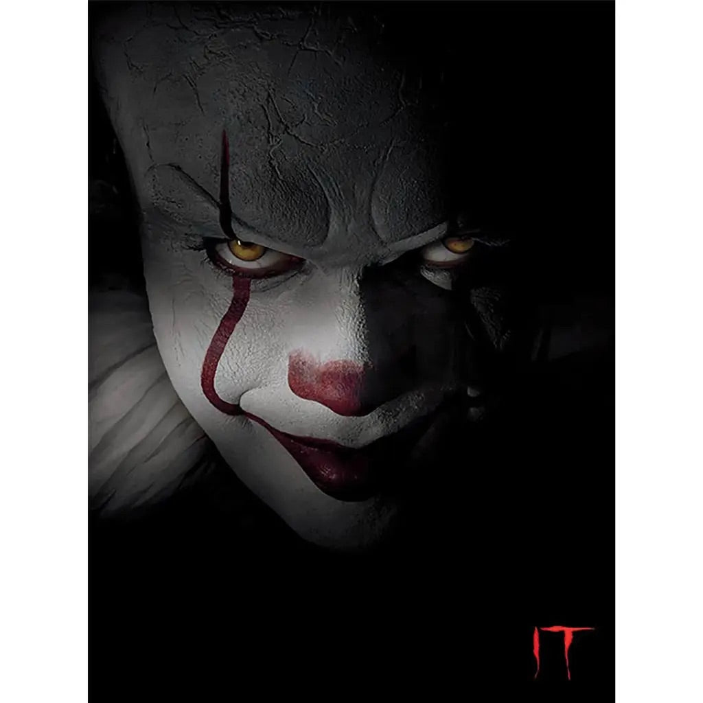 IT (Pennywise Closeup) 60 x 80cm - Spellbound