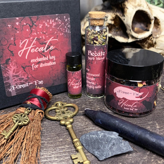 Hecate Enchanted Key DIY Kit | Ritual Kit | Witch Kit | Crossroads | Witchcraft Kit | Wicca | Divination | Skeleton Key Spell | Hekate Kit - Spellbound