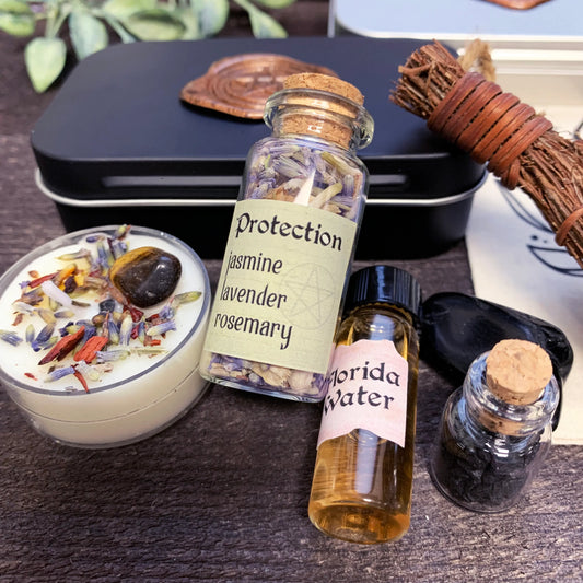 Protection Travel Altar | Ritual Kit | Witch Kit | Manifestation | Witchcraft Kit | Pagan | Wiccan | Pocket Witchcraft Altar | Spell Candle - Spellbound