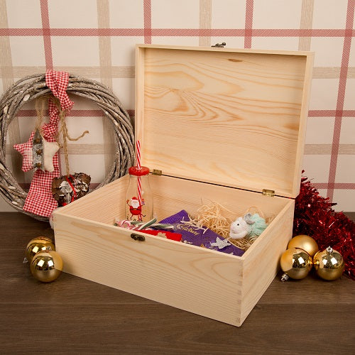 Personalised Cuddling Penguins Xmas Eve Box for Couples - Spellbound