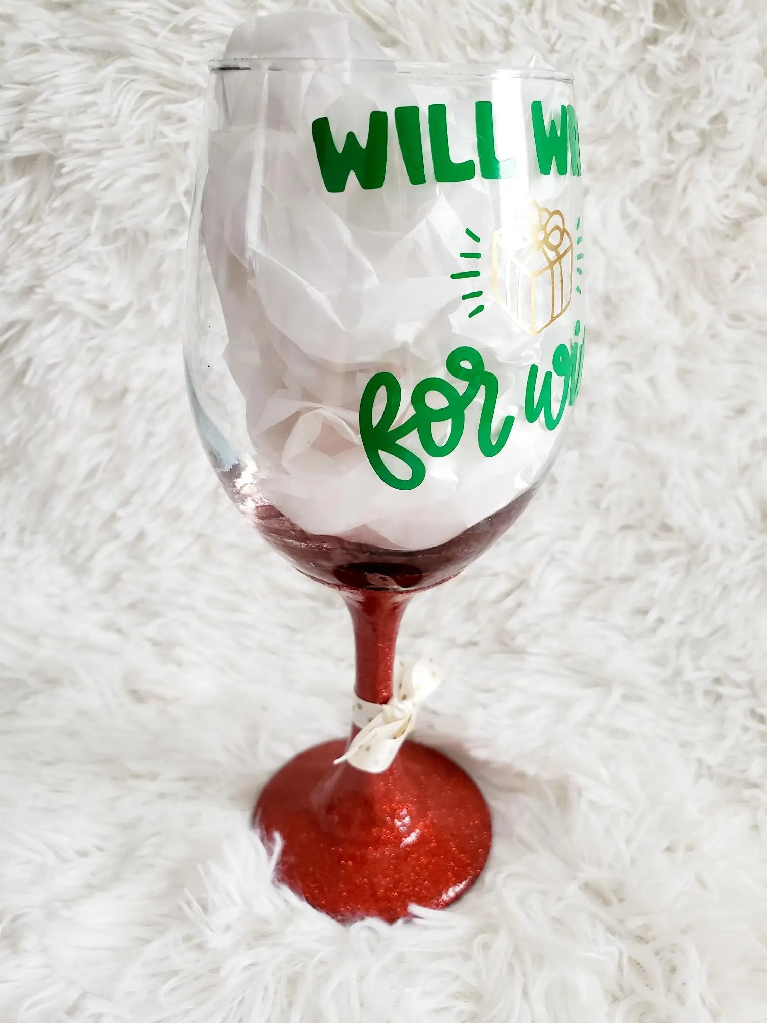 Christmas Wine Glass tots and tumblers art