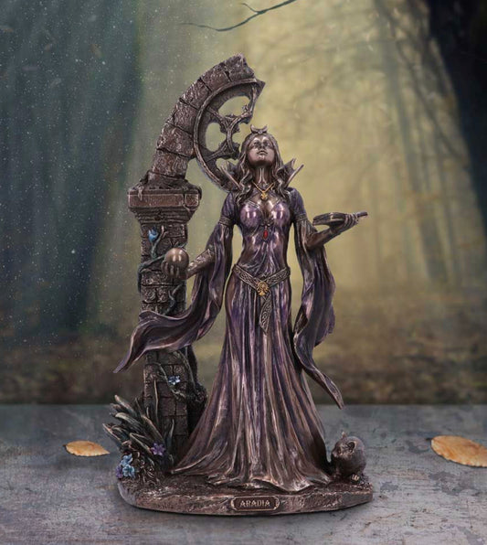 Aradia The Wiccan Queen of Witches Bronze Figurine 25cm - Spellbound