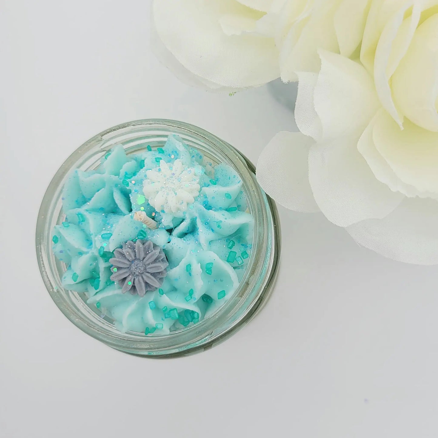 Flower Candle - L'adore scent. - Spellbound